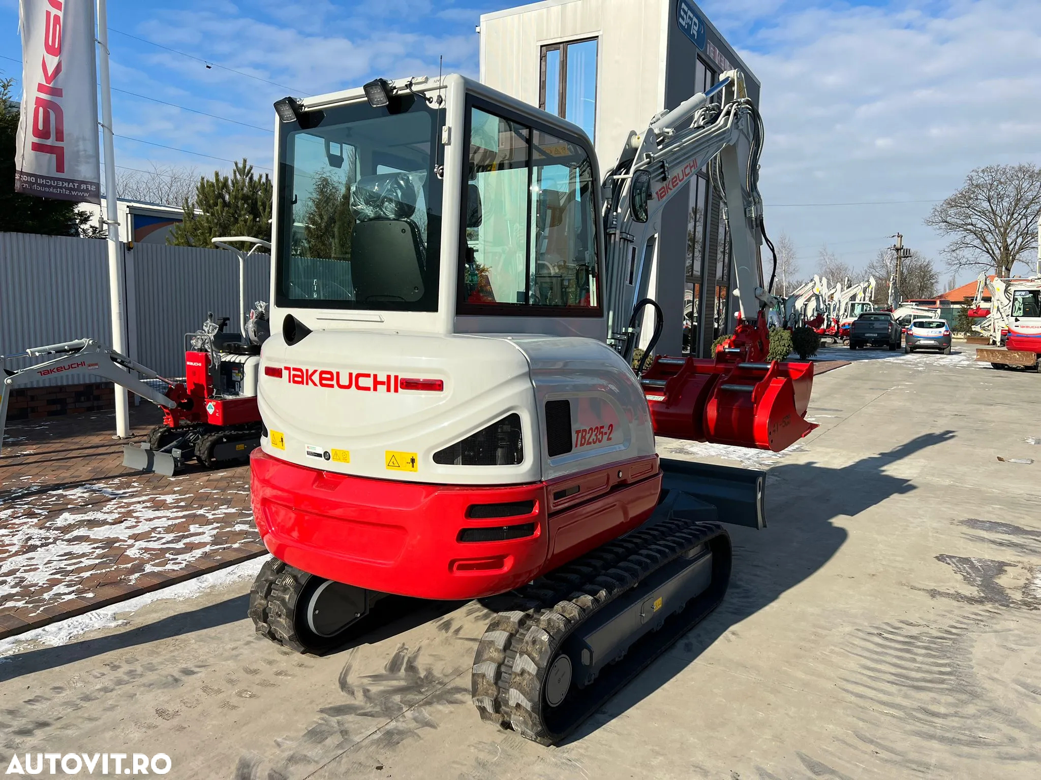 Takeuchi TB 235-2 4 ani garantie - 5