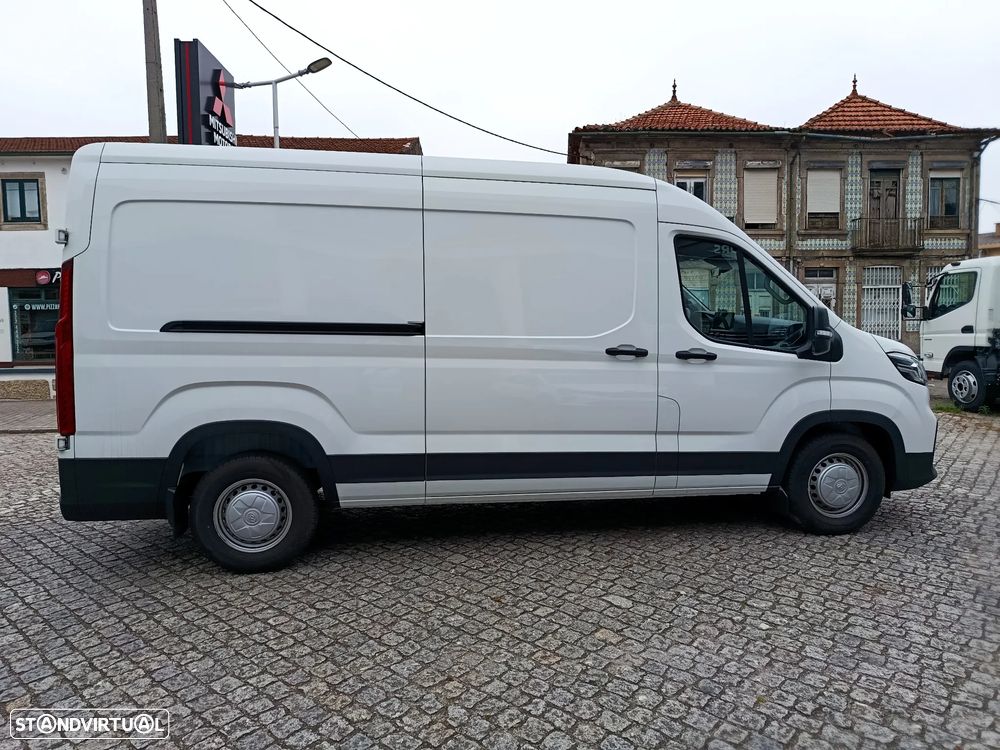 Maxus DELIVER 9 - 6