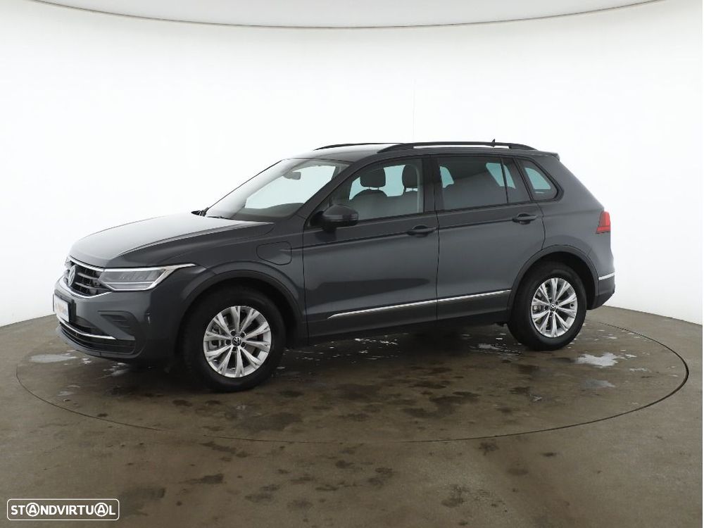 Volkswagen Tiguan — fotografia 11