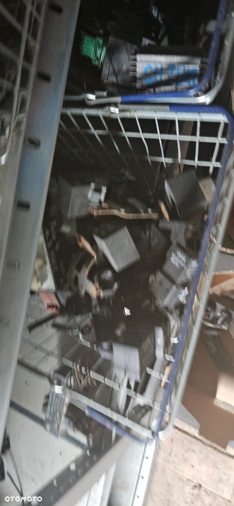 SPRZEDAŻ HURTOWA HURT Przepustnica Przepływomierz Przekaźnik świec żarowych VW Golf V Passat B6 Audi A6 C6 Audi A8 D3 Q7 4L BMW 5 E60 Fabia II Ibiza 6J - 15