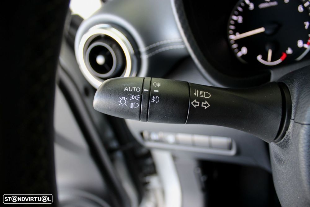 Nissan Juke 1.0 DIG-T N-Connecta NAV. - 19