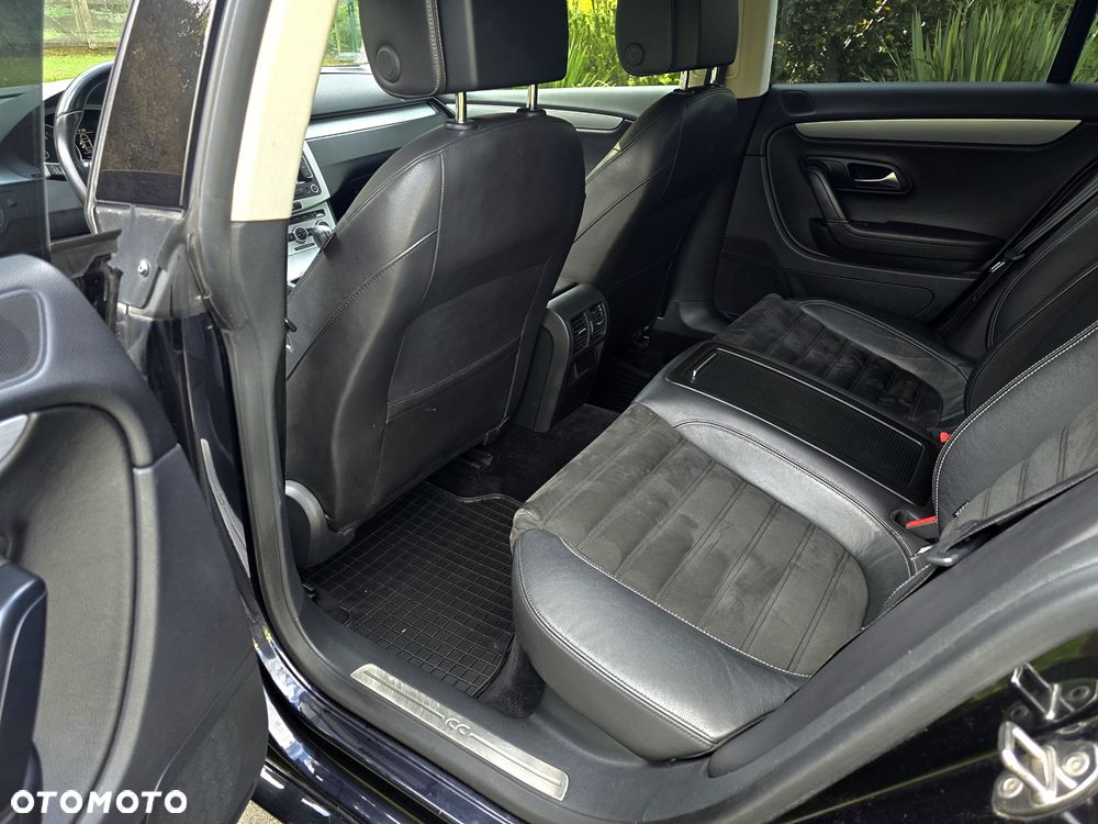 Volkswagen CC 2.0 TSI DSG - 38