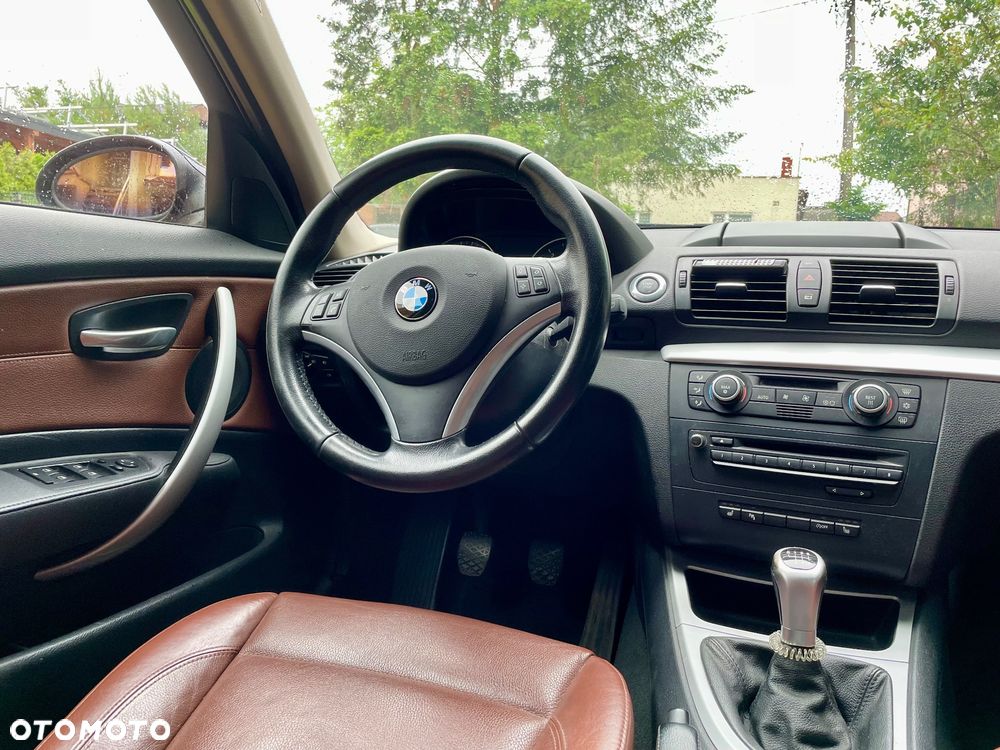 BMW Seria 1 - 10