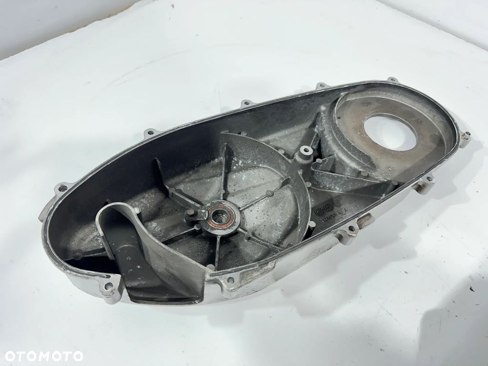Dekiel pokrywa silnika Quadro 3 350 - 5