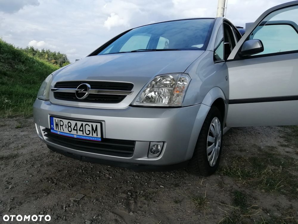 Opel Meriva 1.6 16V Cosmo - 9