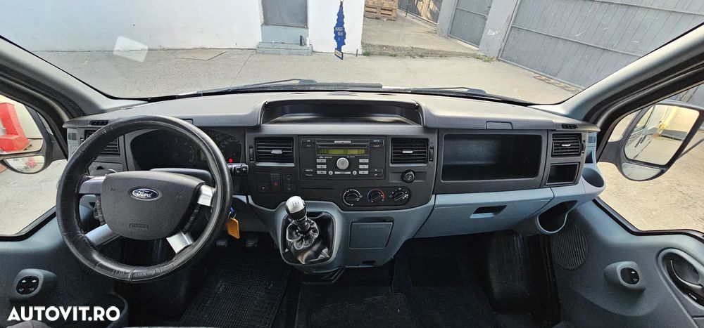 Ford Transit - 7
