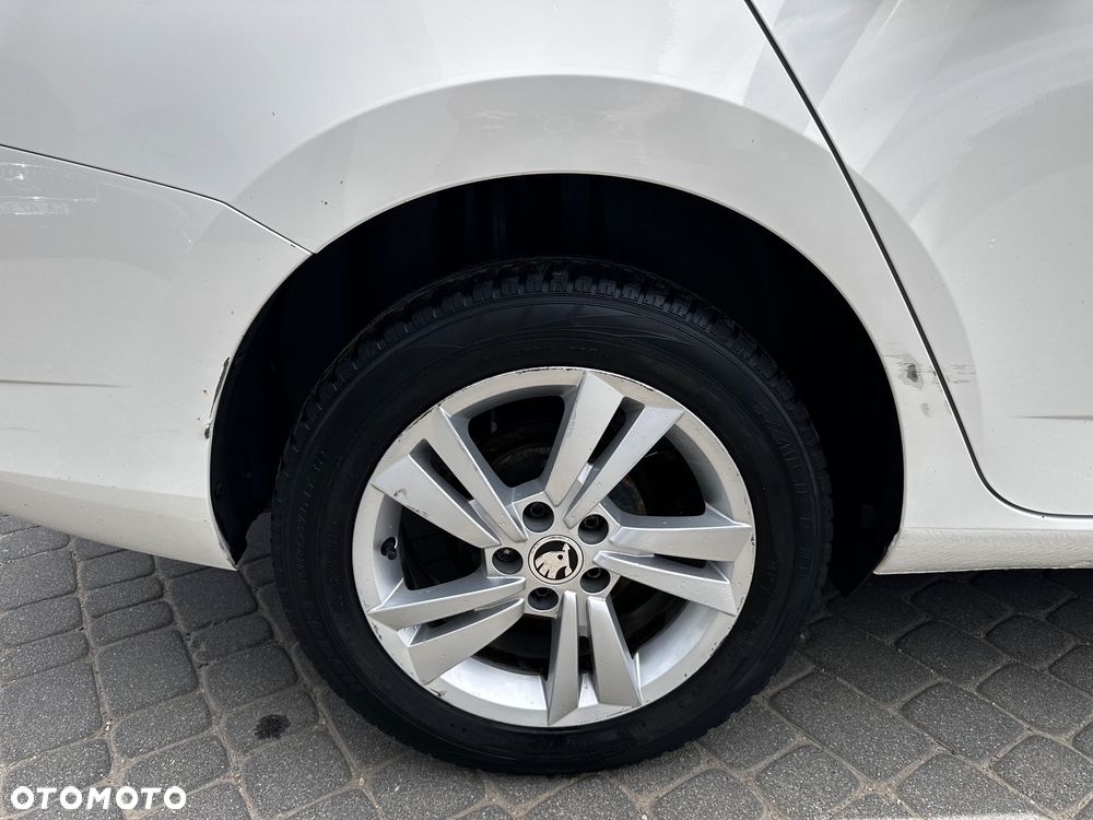 Skoda Fabia 1.0 TSI Ambition Plus - 10