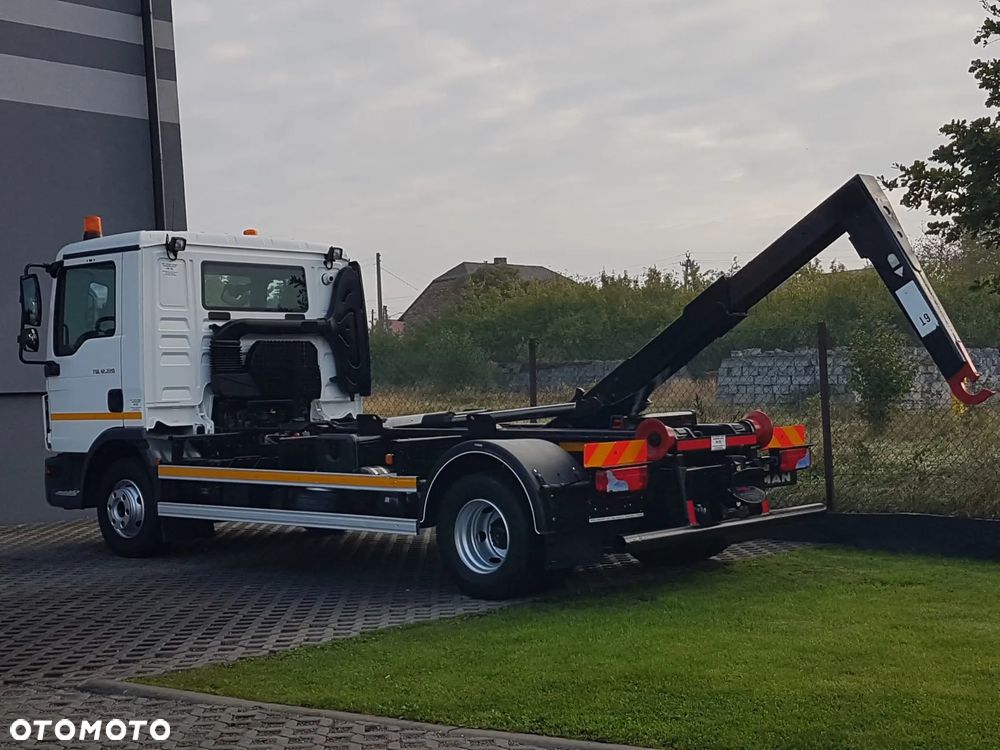 MAN TGL 12.220 HAKOWIEC 4x2 KLIMA - 7