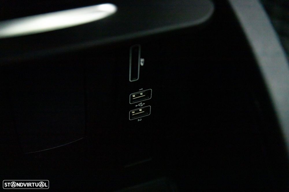 Mercedes-Benz V 220 d Exclusive - 49