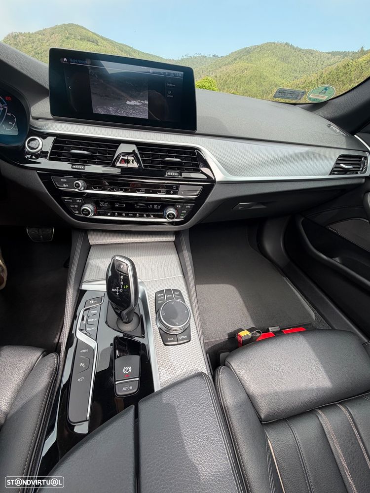 BMW 530 e Aut. M Sport Edition - 32