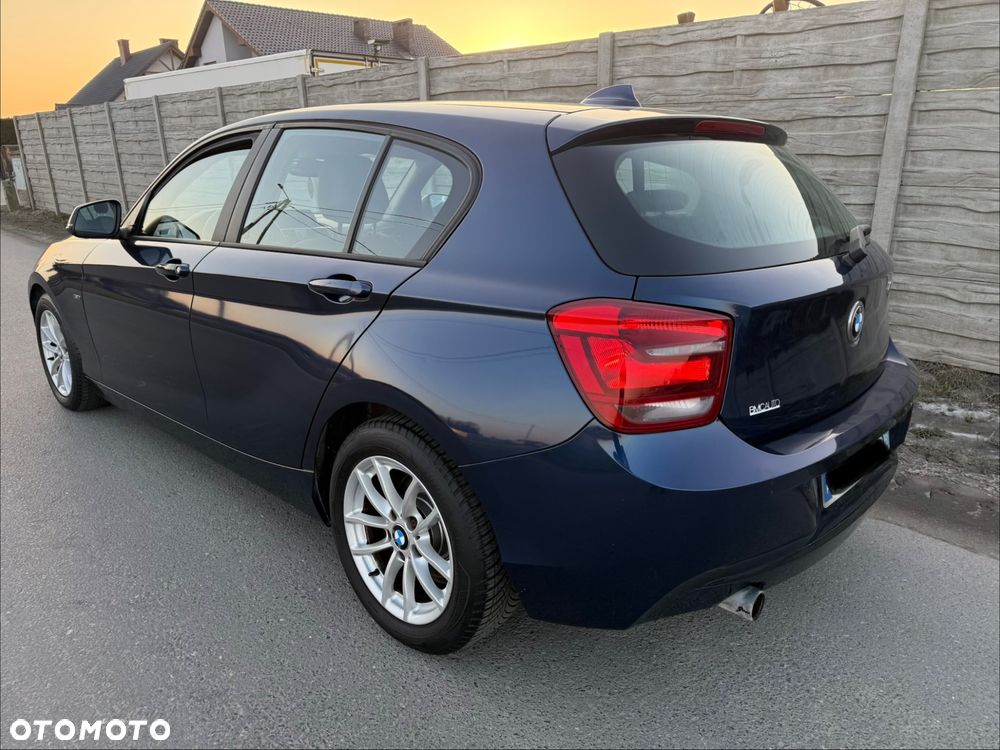 BMW Seria 1 116d EfficientDynamics Edition Sport Line - 4