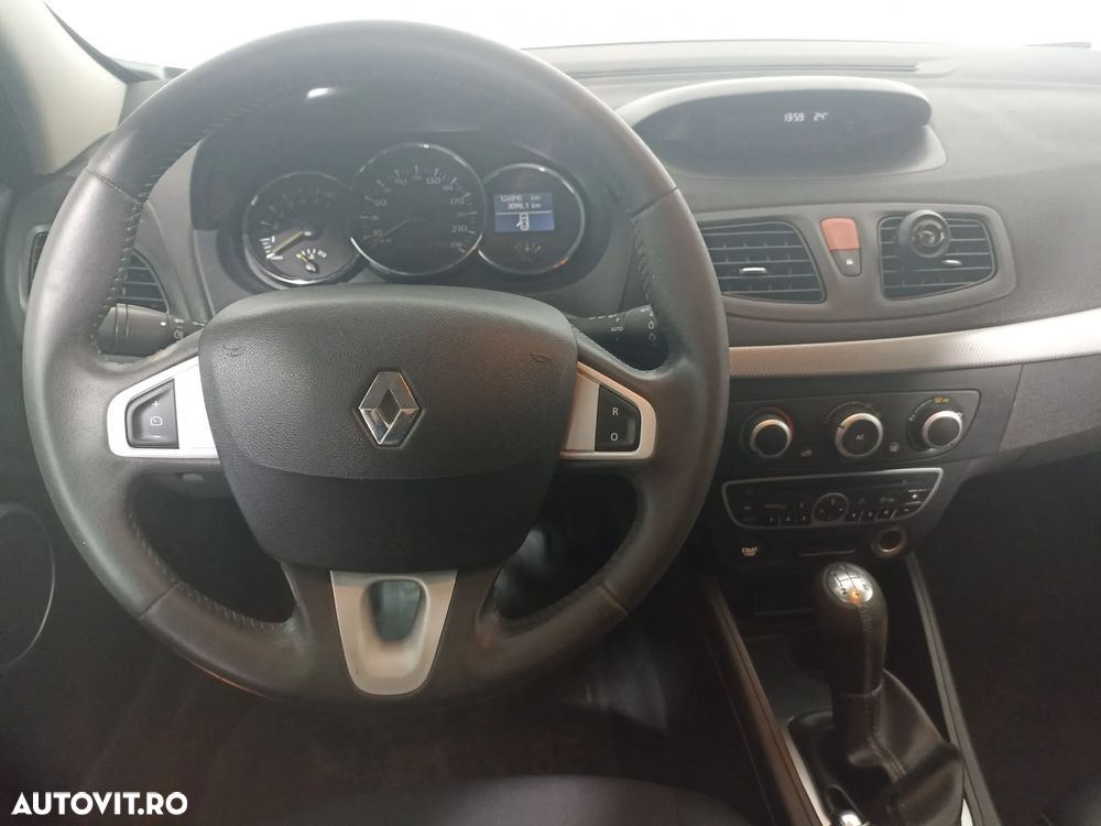 RENAULT Megane 2010 — imagine 10