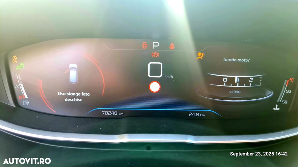 Peugeot 3008 1.6 BlueHDI S&S EAT6 Active - 2