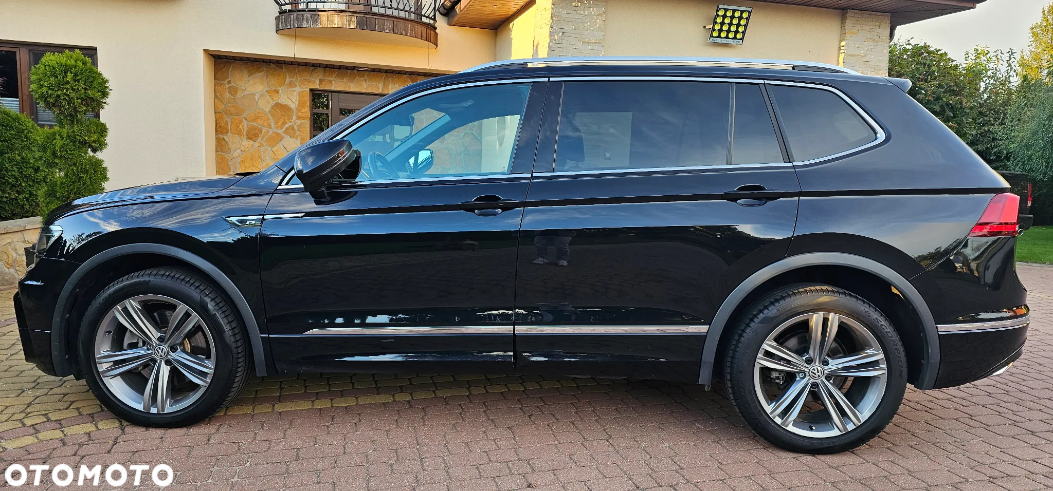 Volkswagen Tiguan 2.0 TSI 4Mot R-Line DSG - 11
