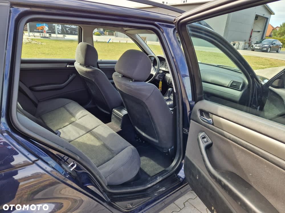 BMW Seria 3 320d DPF Edition Fleet - 6