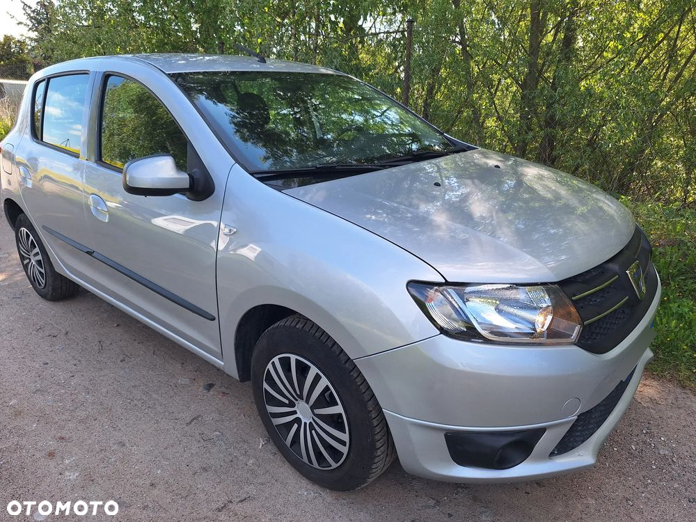 Dacia Sandero - 6