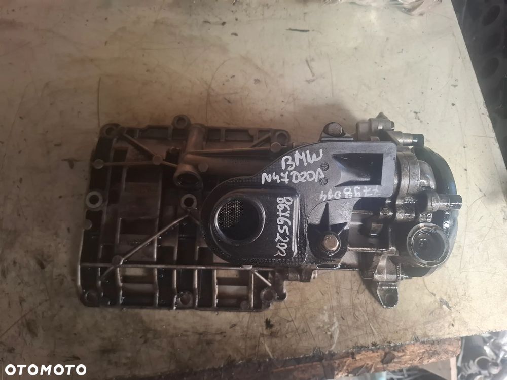 BMW E90 2,0d N47D20A pompa oleju smok 7798014 - 5