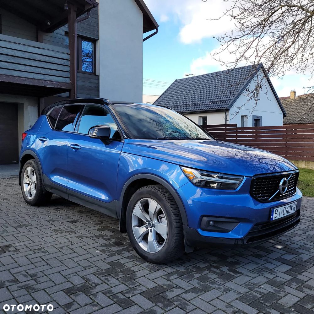 Volvo XC 40 T5 AWD R-Design - 1