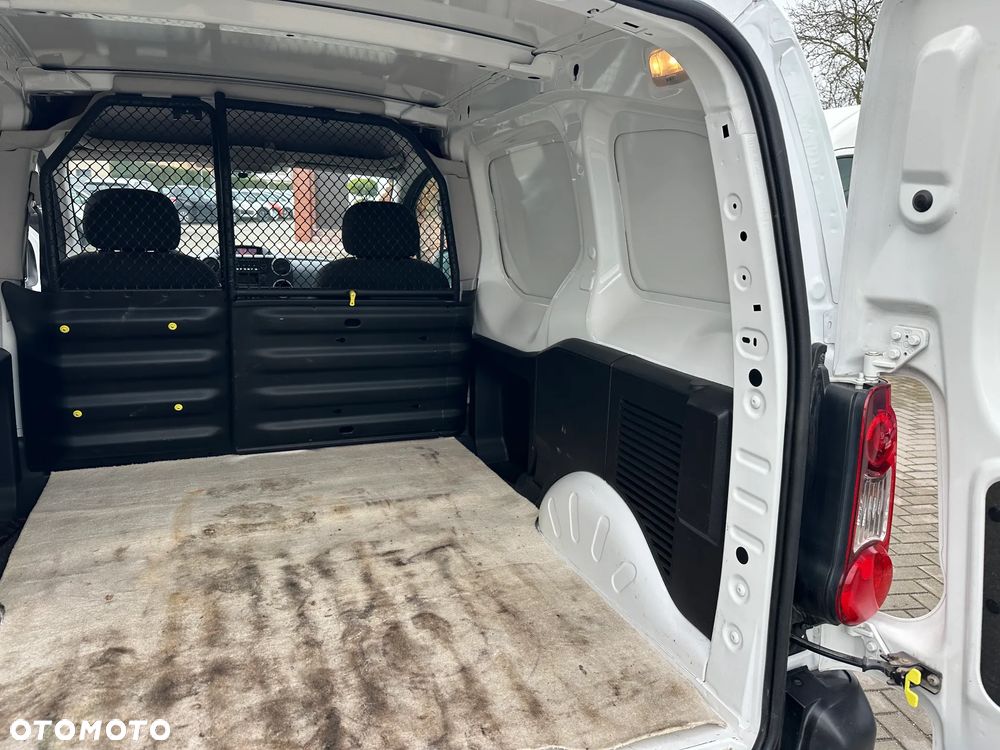 Peugeot Partner - 21