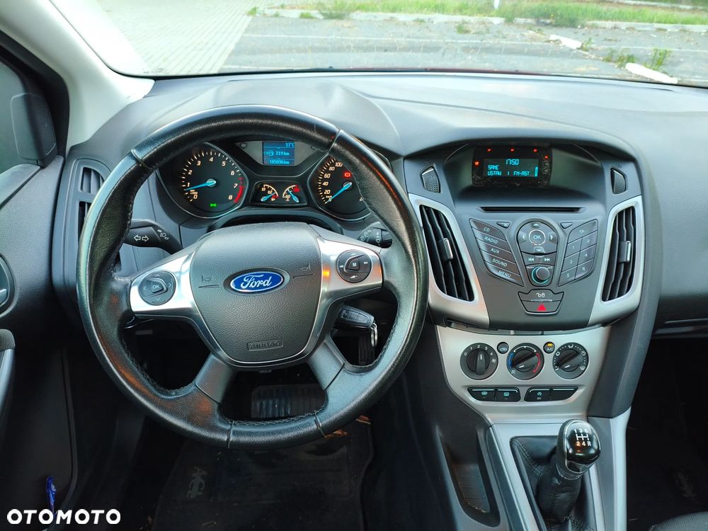 Ford Focus - 16