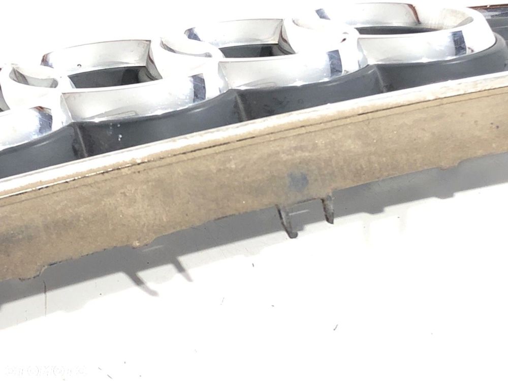 ATRAPA GRILL  AUDI A3 (8L1) 1996 - 2006 1.6 75 kW [102 KM] benzyna 2000 - 2003 8L0853651A - 2