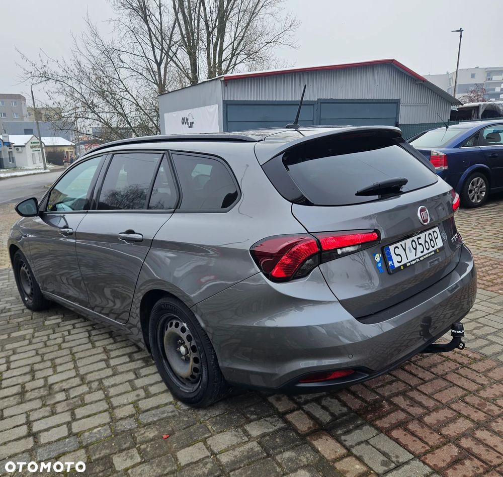 Fiat Tipo 1.4 T-Jet 16v S-Design - 4