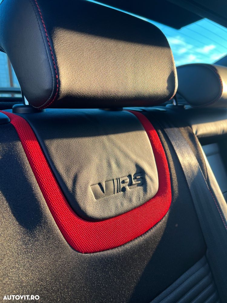 Skoda Octavia 2.0 TDI RS - 28