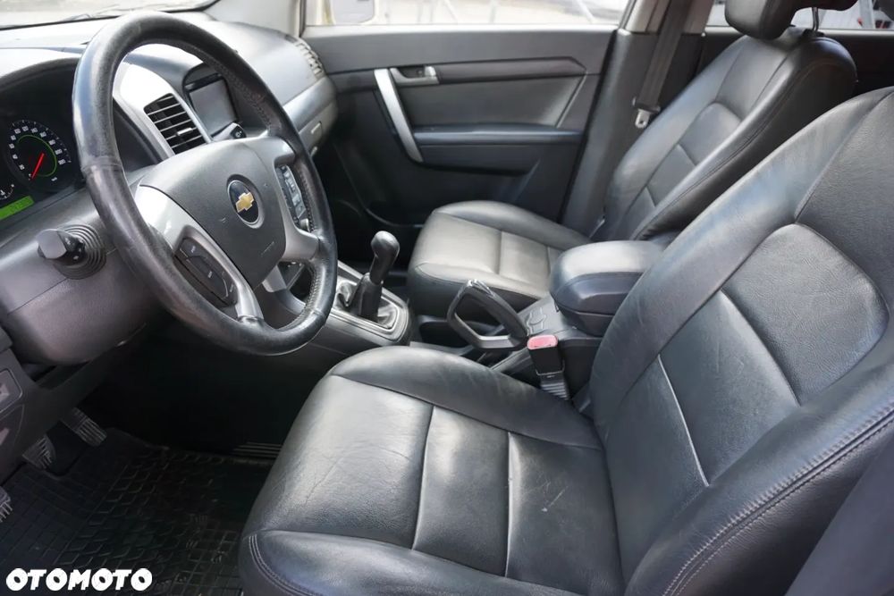Chevrolet Captiva 2.0 d LS 5os 2WD - 8