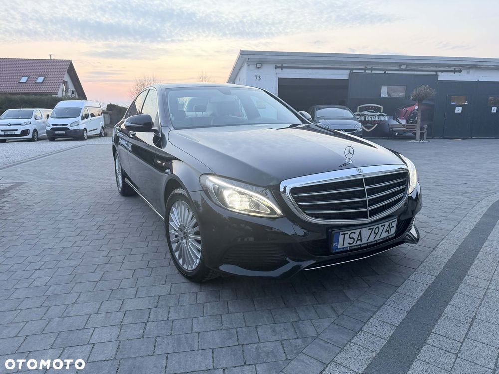 Mercedes-Benz Klasa C 200 4-Matic 9G-TRONIC - 11