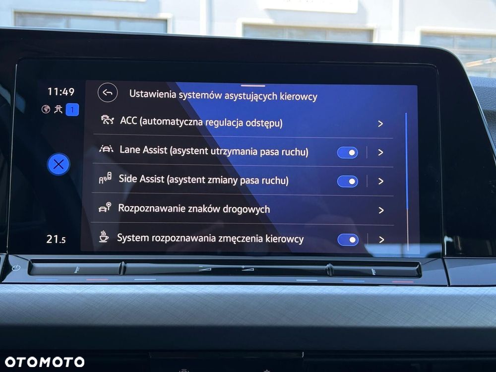 Volkswagen Golf 1.5 eTSI EVO Life DSG - 30