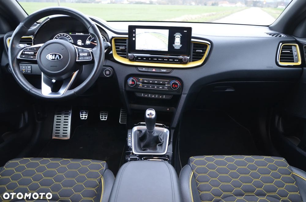 Kia XCeed 1.5 T-GDI OPF PLATINUM EDITION - 24