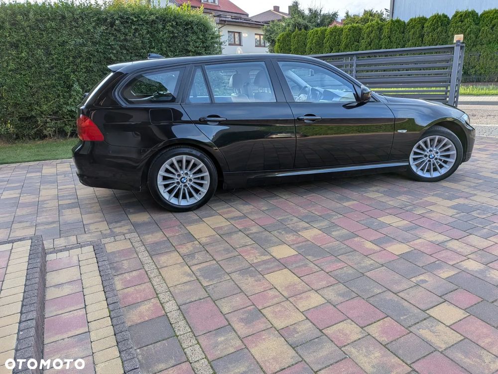 BMW Seria 3 320d DPF - 6
