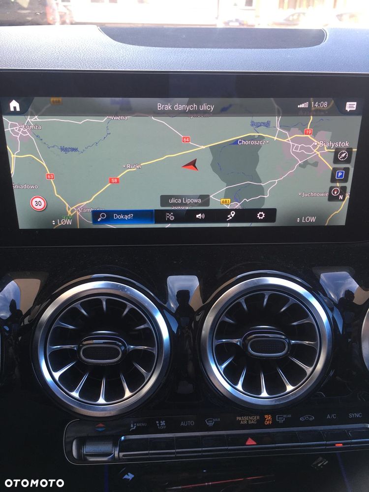 Mercedes-Benz GLA 250 4Matic 8G-DCT Progressive - 23