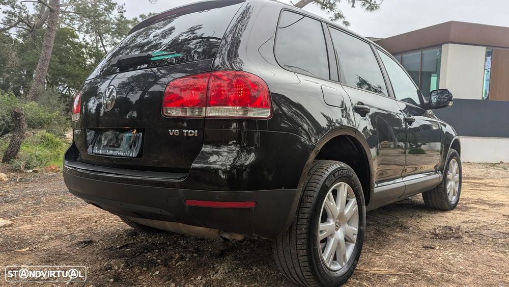 VW Touareg 3.0 TDI V6 Tiptronic - 3