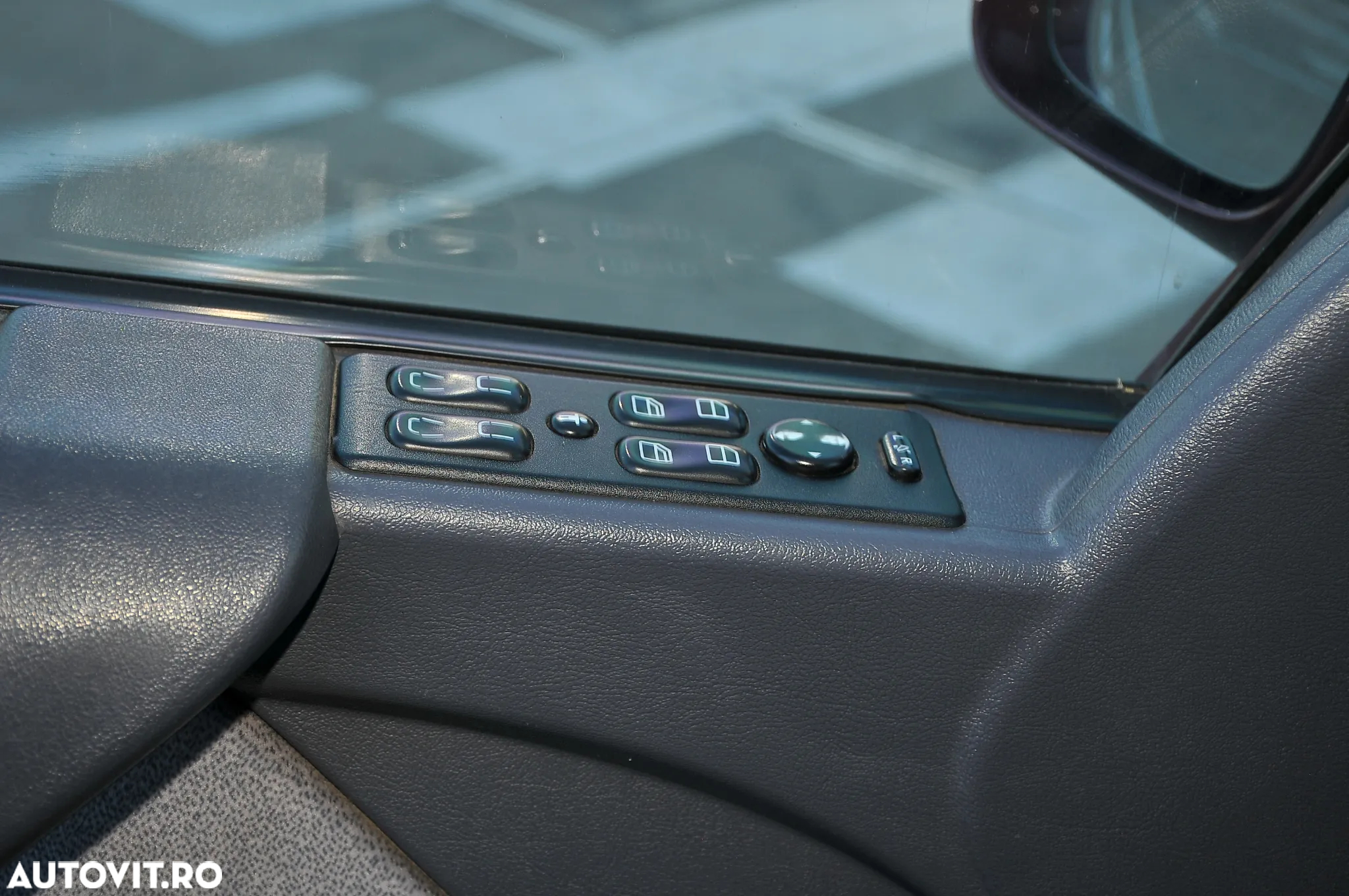Mercedes-Benz V - 19