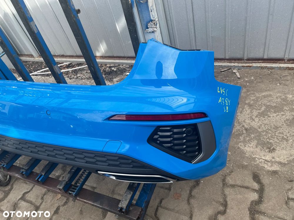 ZDERZAK TYŁ AUDI A3 8Y S LINE SPORTBACK IDEALNY LV5C 6 PDC ** - 2