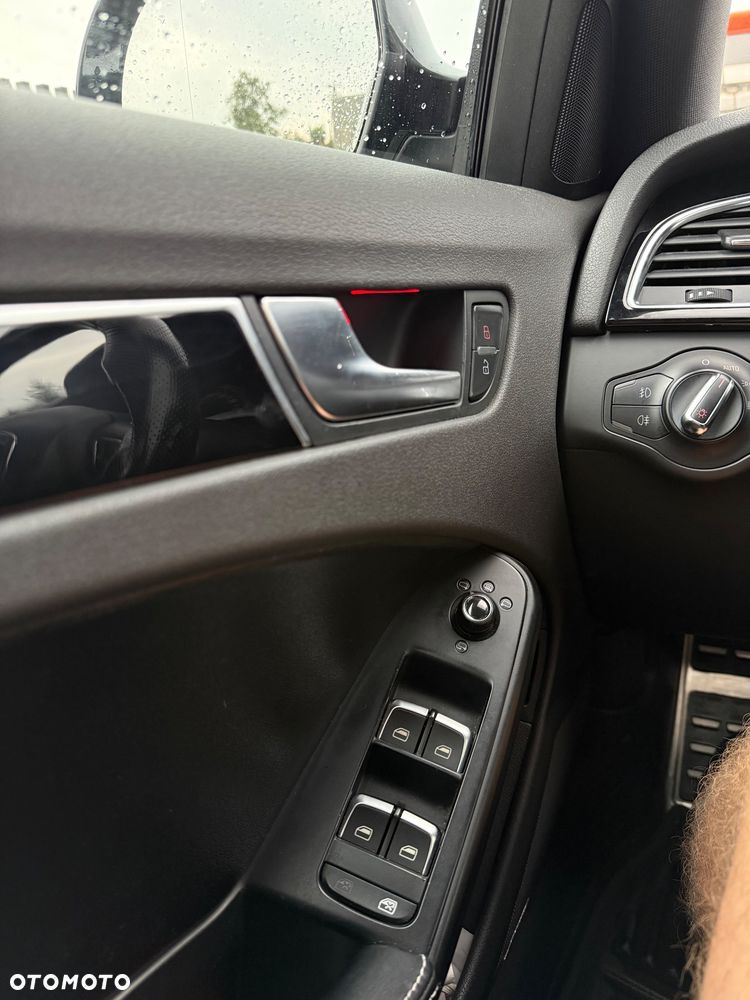 Audi A4 Limousine - 14