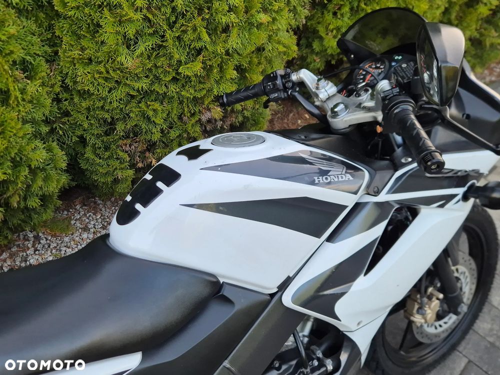 Honda CBR - 10