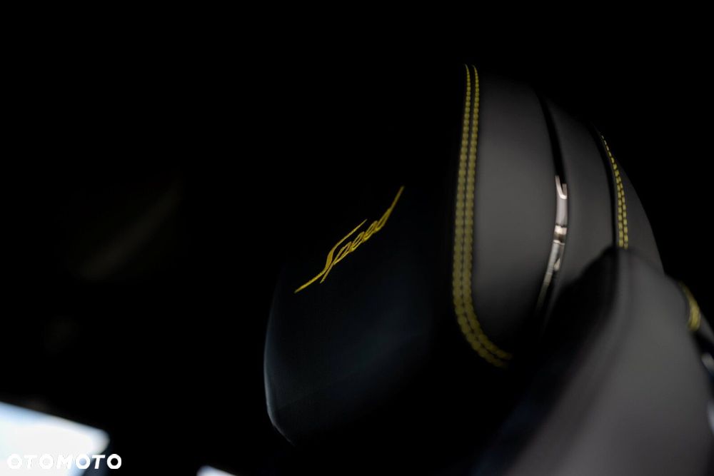 Bentley Continental GT - 11