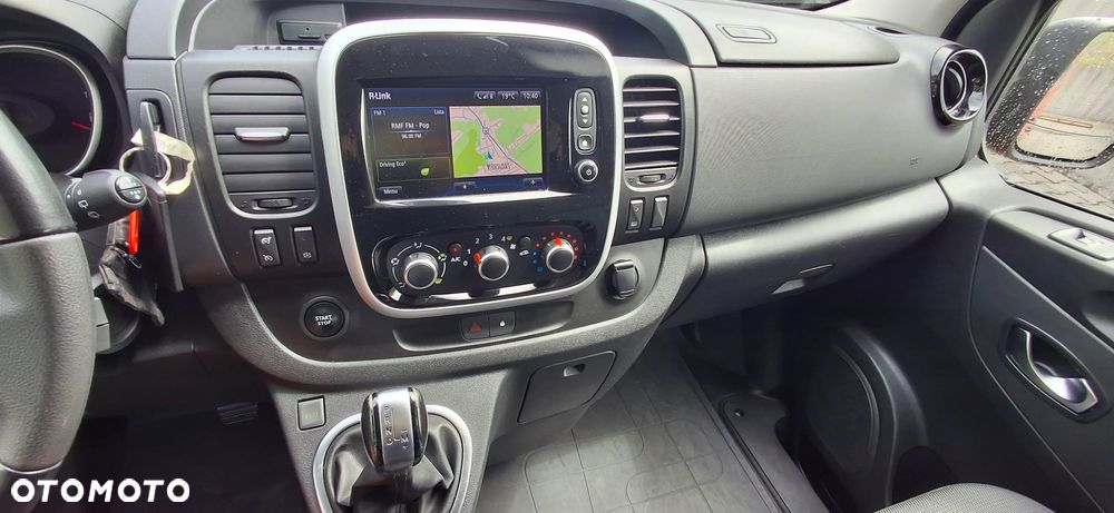 Renault TRAFIC VIVARO VITO T6  CUSTOM JUMPY EXPERT AUTOMAT  LIFT  KLIMA  LED - 16