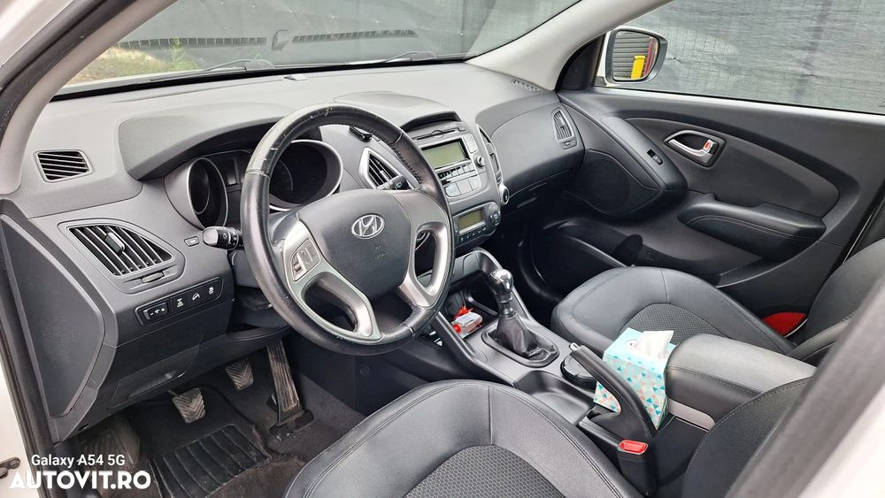 Hyundai ix35 2.0 CRDI High 4WD GLS Style - 12