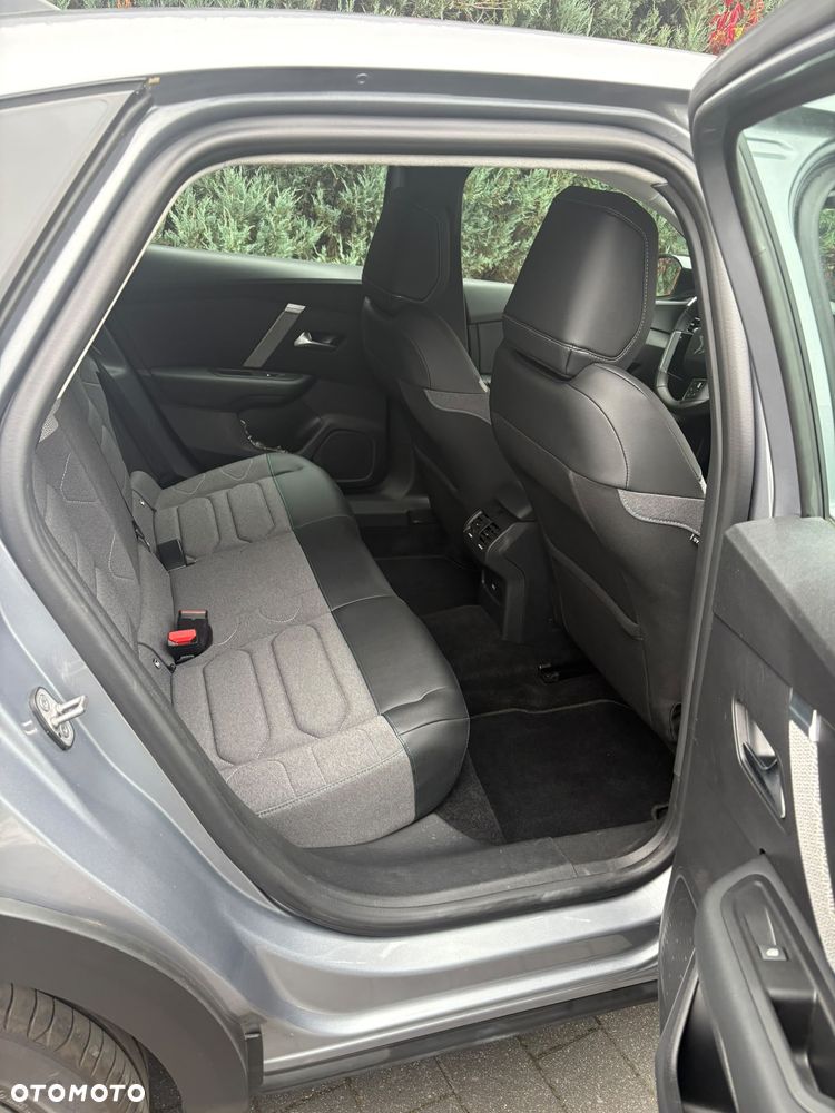 Citroën C4 PureTech 130 Stop&Start EAT8 PLUS - 16