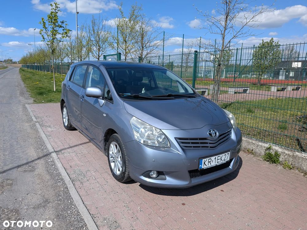 Toyota Verso 1.8 Executive - 3