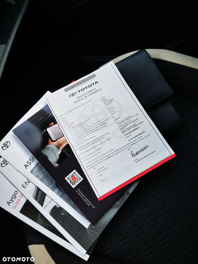 Toyota Aygo X 1.0 VVT-i Selection X-cite X-shift - 21