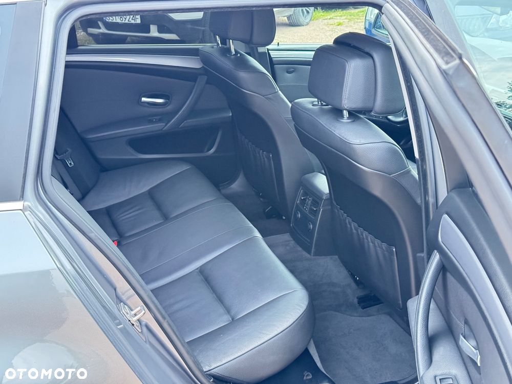 BMW Seria 5 - 34