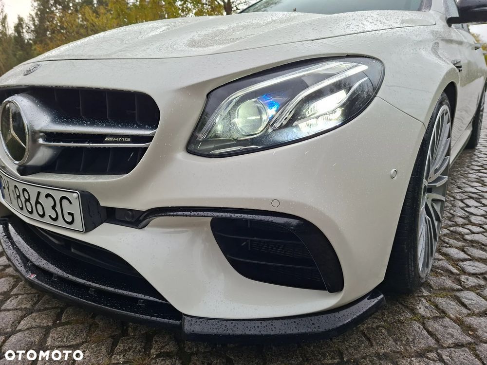 Mercedes-Benz Klasa E AMG 63 4Matic+ T 9G-TRONIC - 2