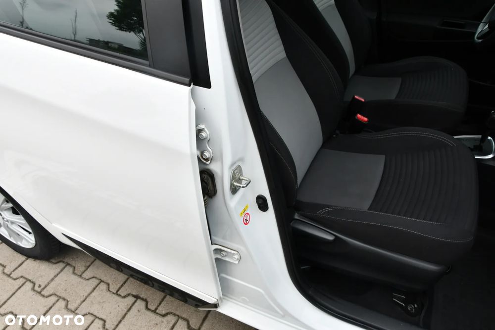 Toyota Yaris Hybrid 100 Premium EU6 - 27