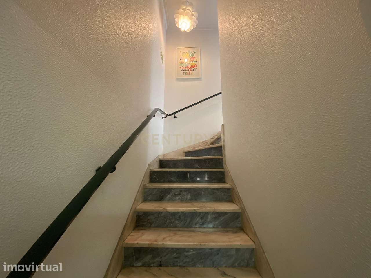Trespasse De Clínica Dentária em Tomar - Em pleno funcionamento... - Grande imagem: 4/29