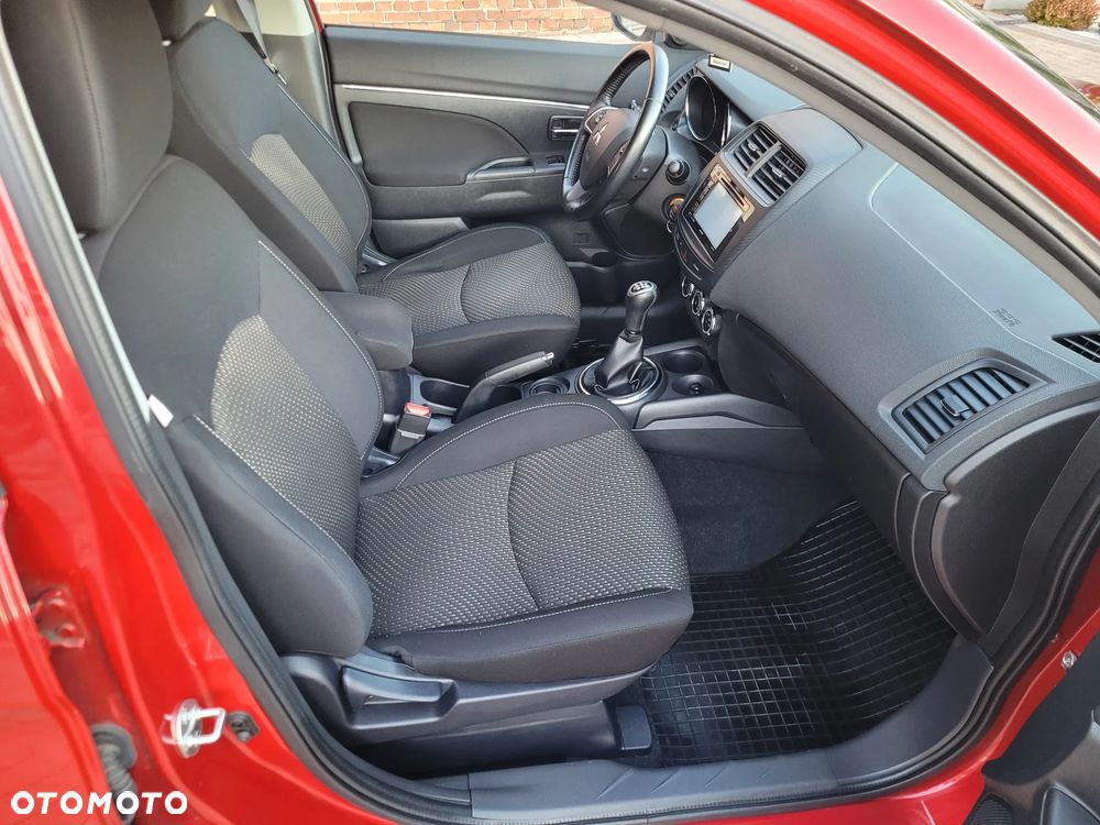 Mitsubishi ASX 1.6 Invite EU6 - 17