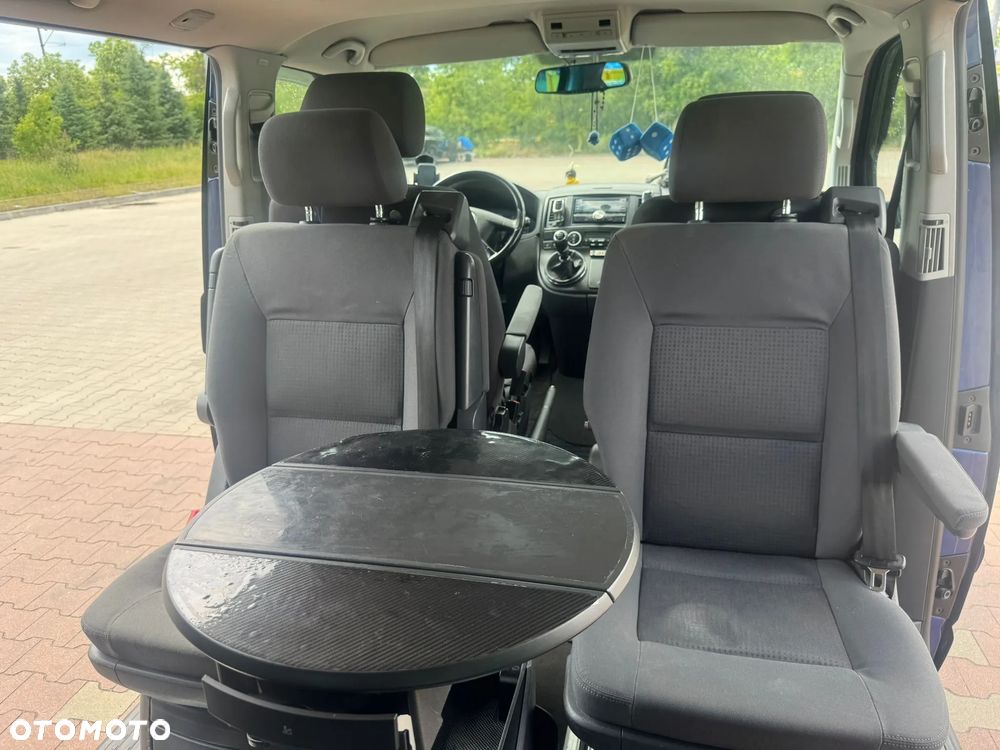 Volkswagen Multivan - 20
